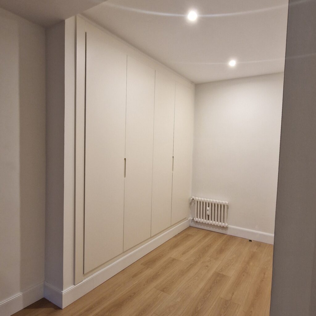 Armario empotrado bien integrado